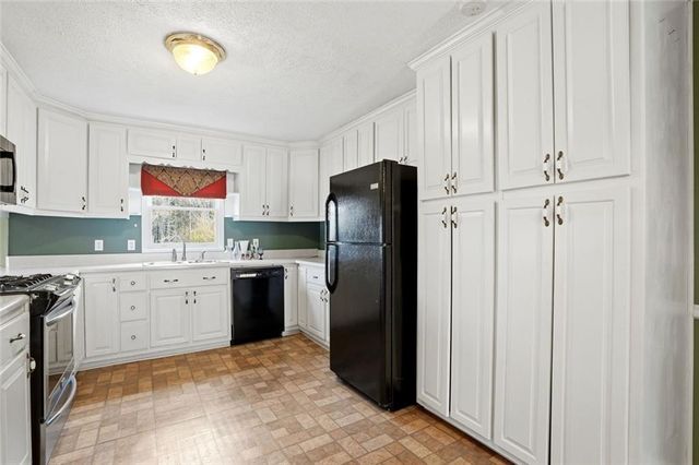 4 Anita Place, Mableton, GA 30126