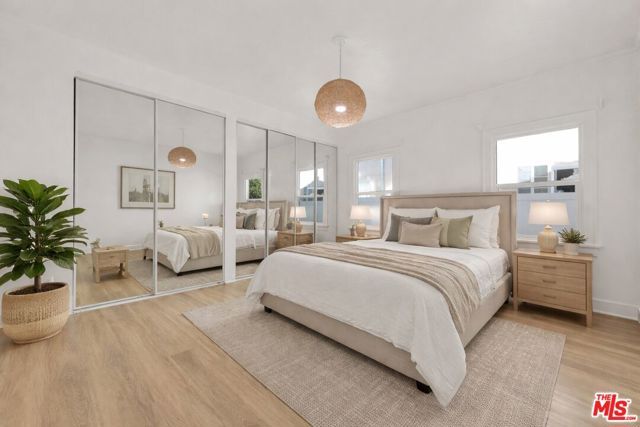 205 S Canon Drive, Beverly Hills, CA 90212