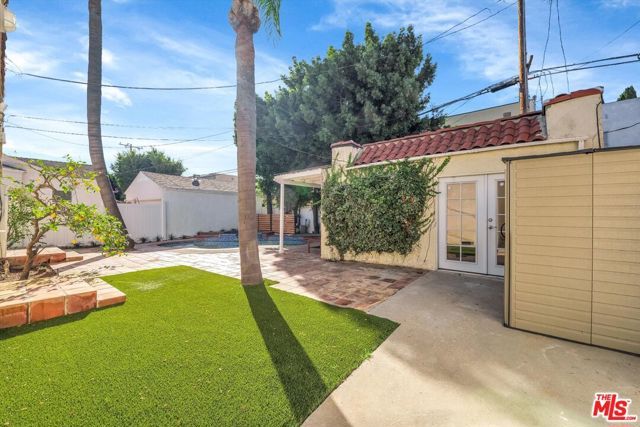 205 S Canon Drive, Beverly Hills, CA 90212