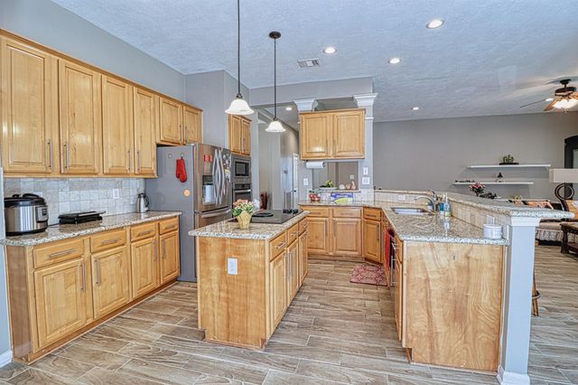 2123 Meadow Park Circle, Missouri City, TX 77459