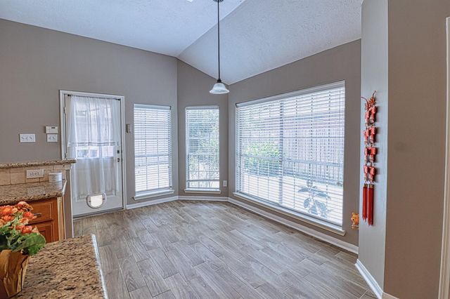 2123 Meadow Park Circle, Missouri City, TX 77459