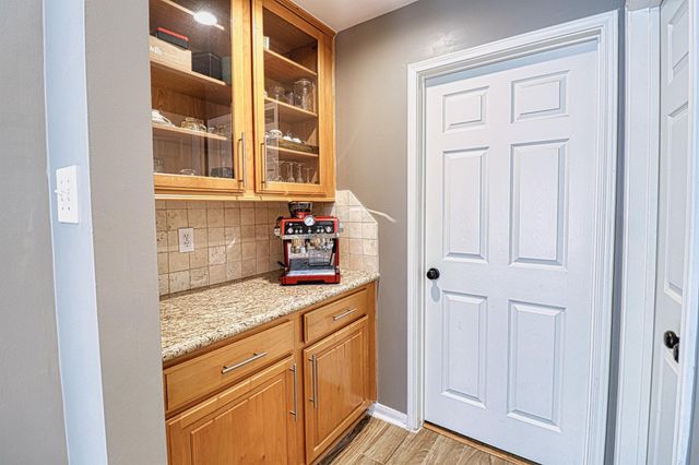 2123 Meadow Park Circle, Missouri City, TX 77459