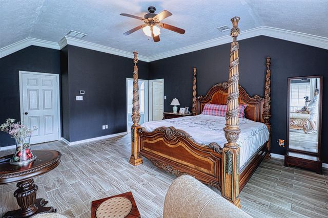 2123 Meadow Park Circle, Missouri City, TX 77459
