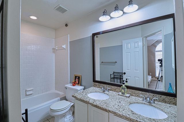 2123 Meadow Park Circle, Missouri City, TX 77459