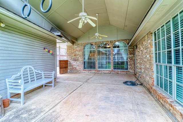 2123 Meadow Park Circle, Missouri City, TX 77459