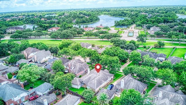 2123 Meadow Park Circle, Missouri City, TX 77459