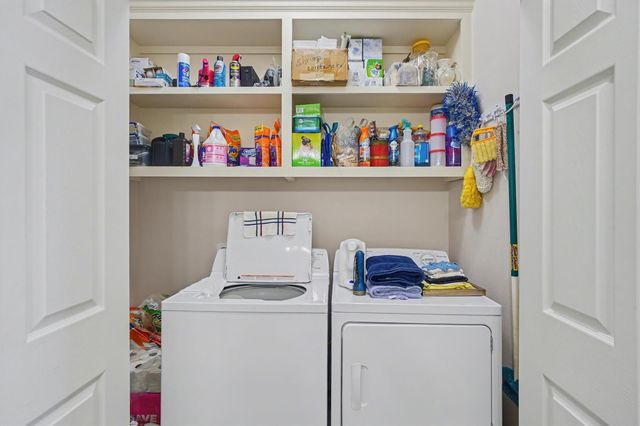 437 Pompano Street, Bayou Vista, TX 77563