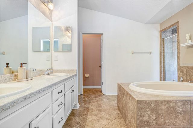 1209 SPOTTED LILAC LANE, Plant City, FL 33563