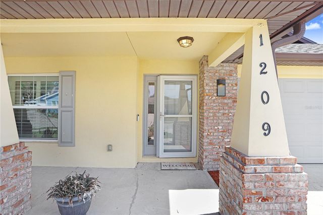 1209 SPOTTED LILAC LANE, Plant City, FL 33563