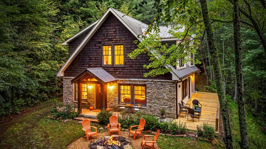 381 Cohutta Wilderness Trail, Ellijay, GA 30540