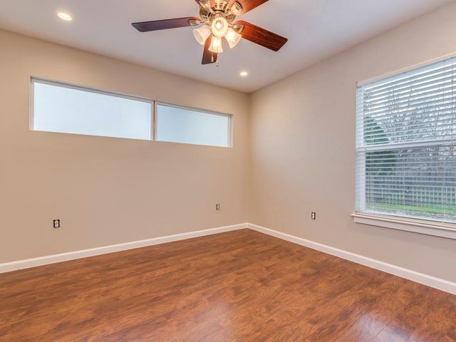 4412 Gillis ST B, Austin, TX 78745