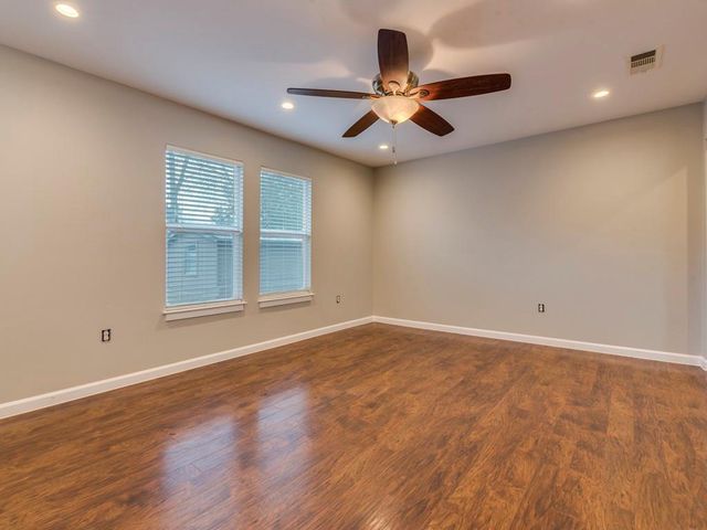 4412 Gillis ST B, Austin, TX 78745