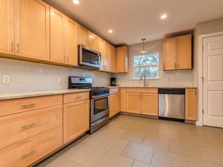 4412 Gillis ST B, Austin, TX 78745
