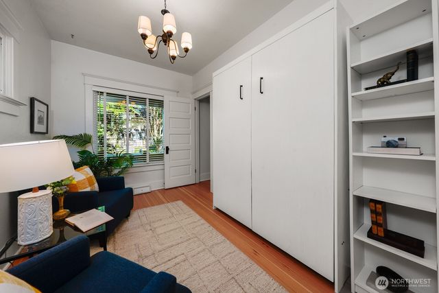 6703 17th Avenue NW, Seattle, WA 98117