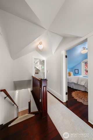 6703 17th Avenue NW, Seattle, WA 98117