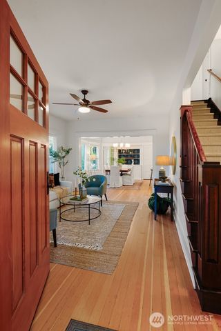 6703 17th Avenue NW, Seattle, WA 98117