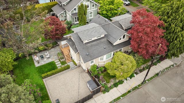 6703 17th Avenue NW, Seattle, WA 98117