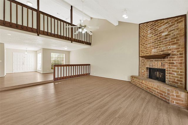 3006 Hazy Park Drive, Houston, TX 77082