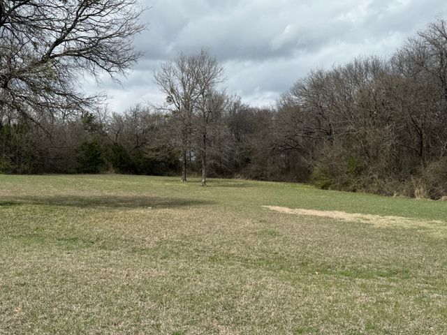 15542 Gholson Road, Waco, TX 76705