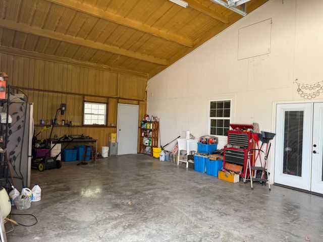 15542 Gholson Road, Waco, TX 76705