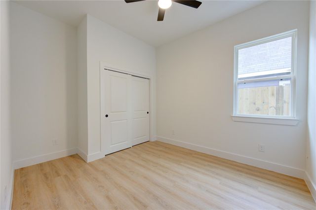 4029 Knoxville Street B, Houston, TX 77051