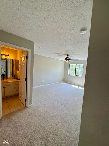 8720 Yardley Court 202, Indianapolis, IN 46268