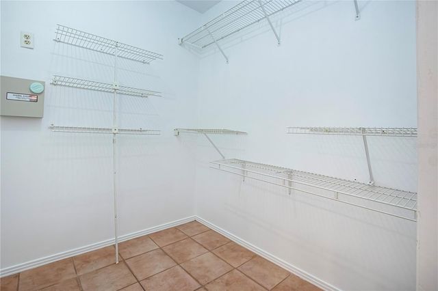 4403 DIAMOND CIRCLE N, Sarasota, FL 34233