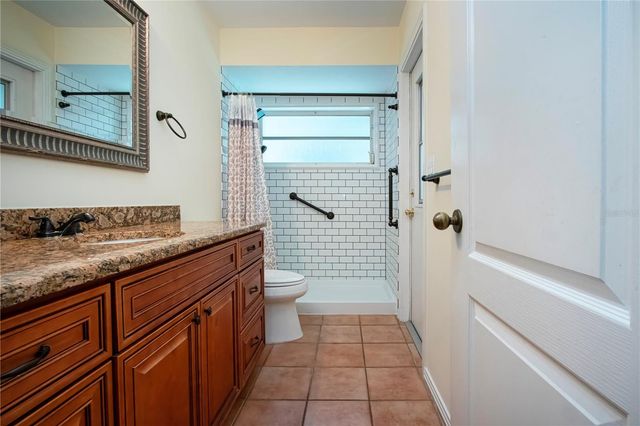 4403 DIAMOND CIRCLE N, Sarasota, FL 34233