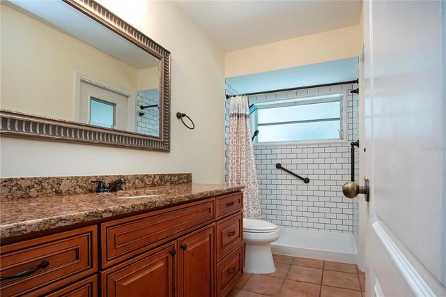 4403 DIAMOND CIRCLE N, Sarasota, FL 34233
