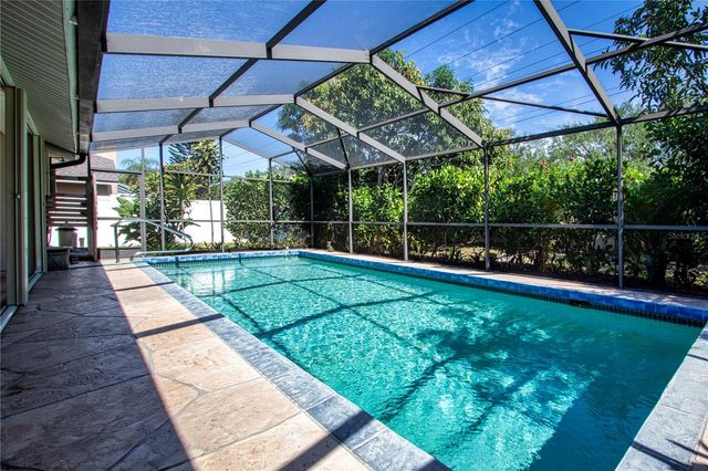 4403 DIAMOND CIRCLE N, Sarasota, FL 34233