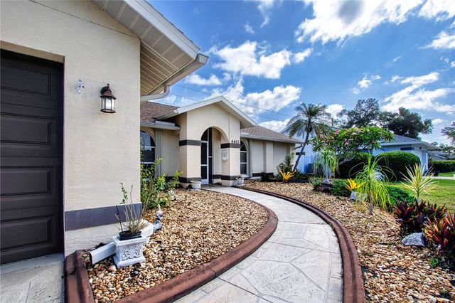 4403 DIAMOND CIRCLE N, Sarasota, FL 34233