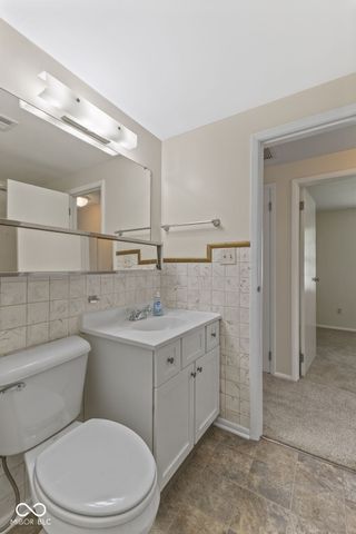 630 Lawndale Drive, Greenwood, IN 46142