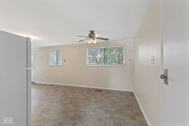 630 Lawndale Drive, Greenwood, IN 46142