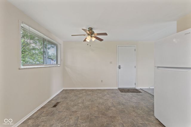 630 Lawndale Drive, Greenwood, IN 46142