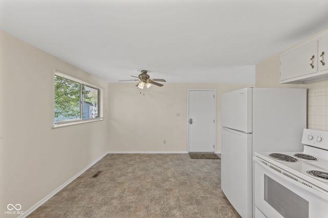 630 Lawndale Drive, Greenwood, IN 46142