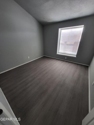 6044 BRIDALVEIL Drive, El Paso, TX 79924