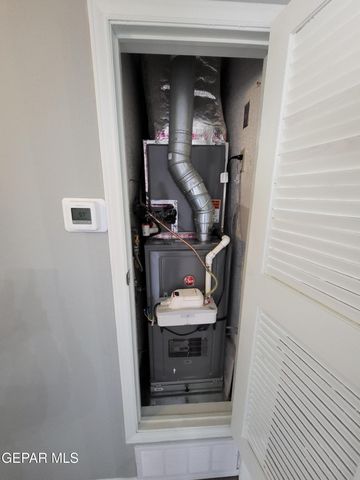 6044 BRIDALVEIL Drive, El Paso, TX 79924