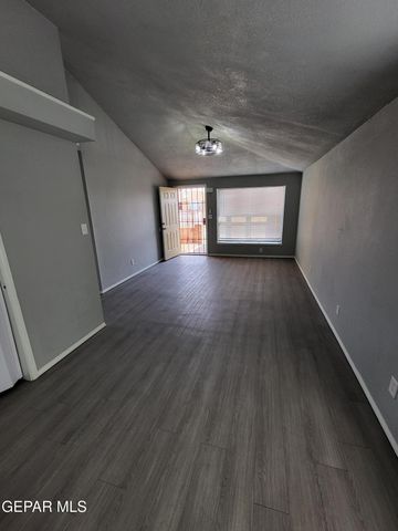 6044 BRIDALVEIL Drive, El Paso, TX 79924