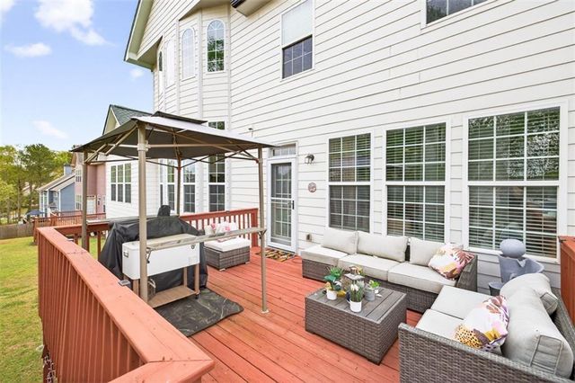2409 Fisk Falls Drive, Braselton, GA 30517