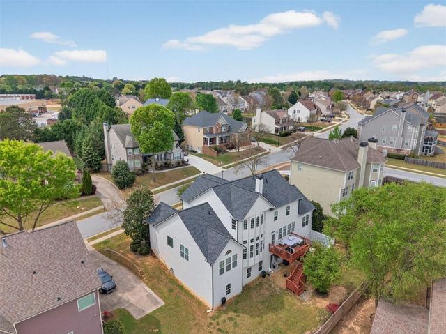 2409 Fisk Falls Drive, Braselton, GA 30517
