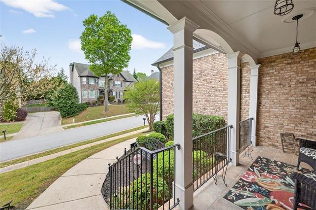 2409 Fisk Falls Drive, Braselton, GA 30517