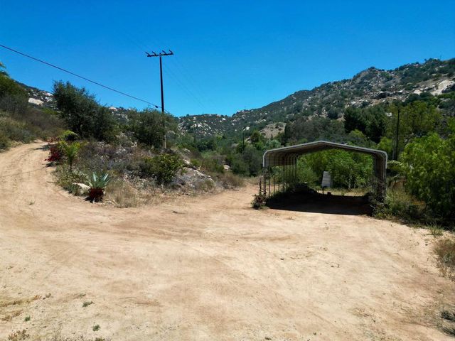 5589 Rainbow Creek Road, Fallbrook, CA 92028