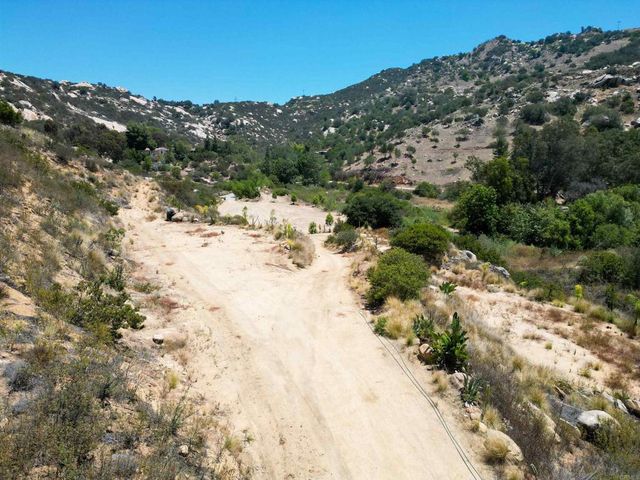 5589 Rainbow Creek Road, Fallbrook, CA 92028