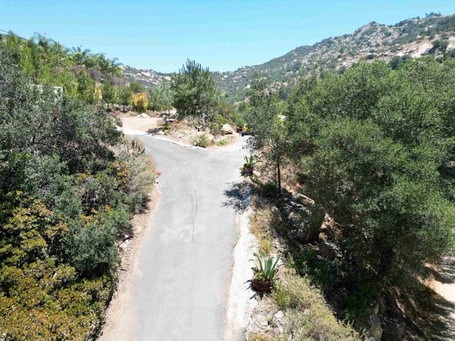 5589 Rainbow Creek Road, Fallbrook, CA 92028