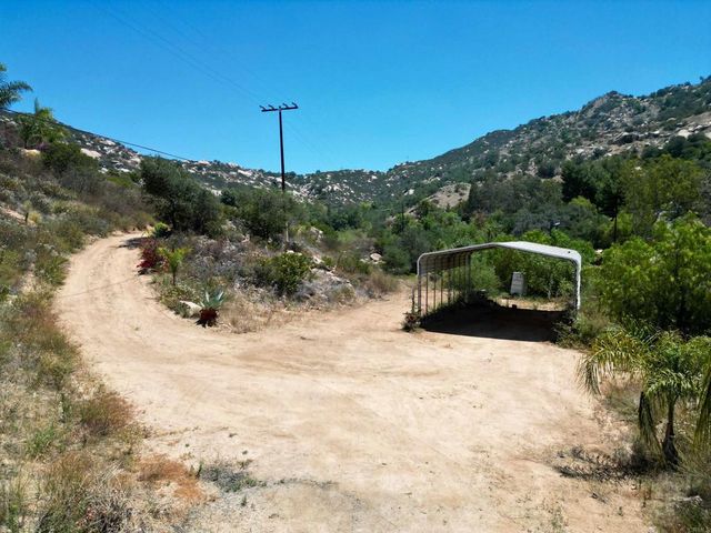 5589 Rainbow Creek Road, Fallbrook, CA 92028