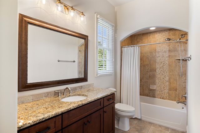 6233 Wild Heron Way, College Grove, TN 37046