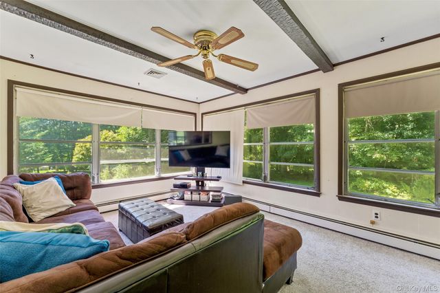 182 Geymer Drive, Mahopac, NY 10541