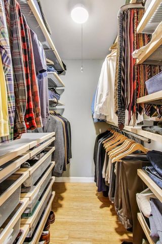 220 Thornhill Court D, Lake Barrington, IL 60010