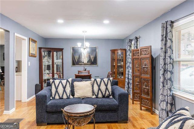 974 Laurelmont Drive SW, Atlanta, GA 30311