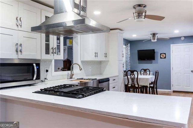 974 Laurelmont Drive SW, Atlanta, GA 30311